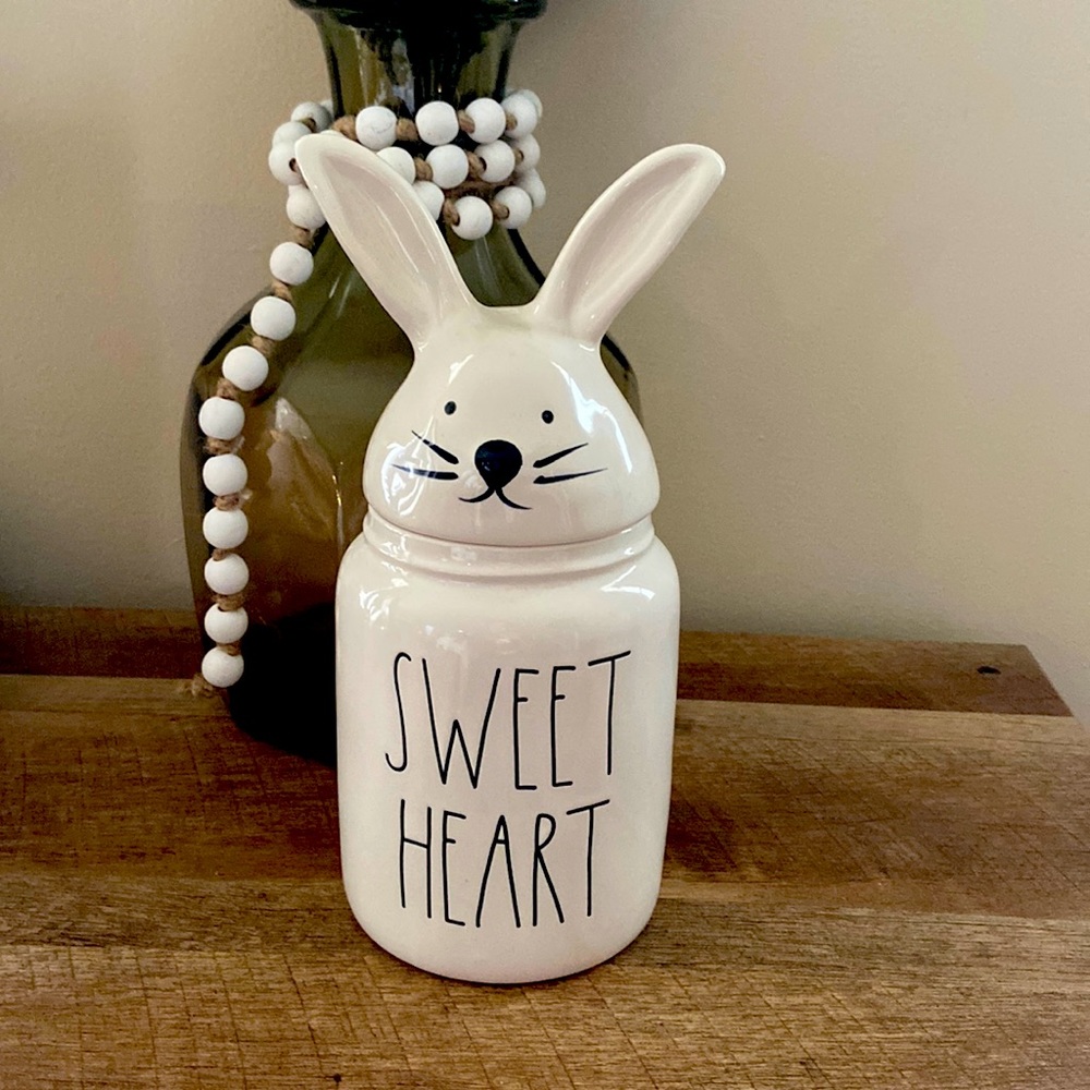 Rae Dunn Sweet Heart Bunny Canister NWT